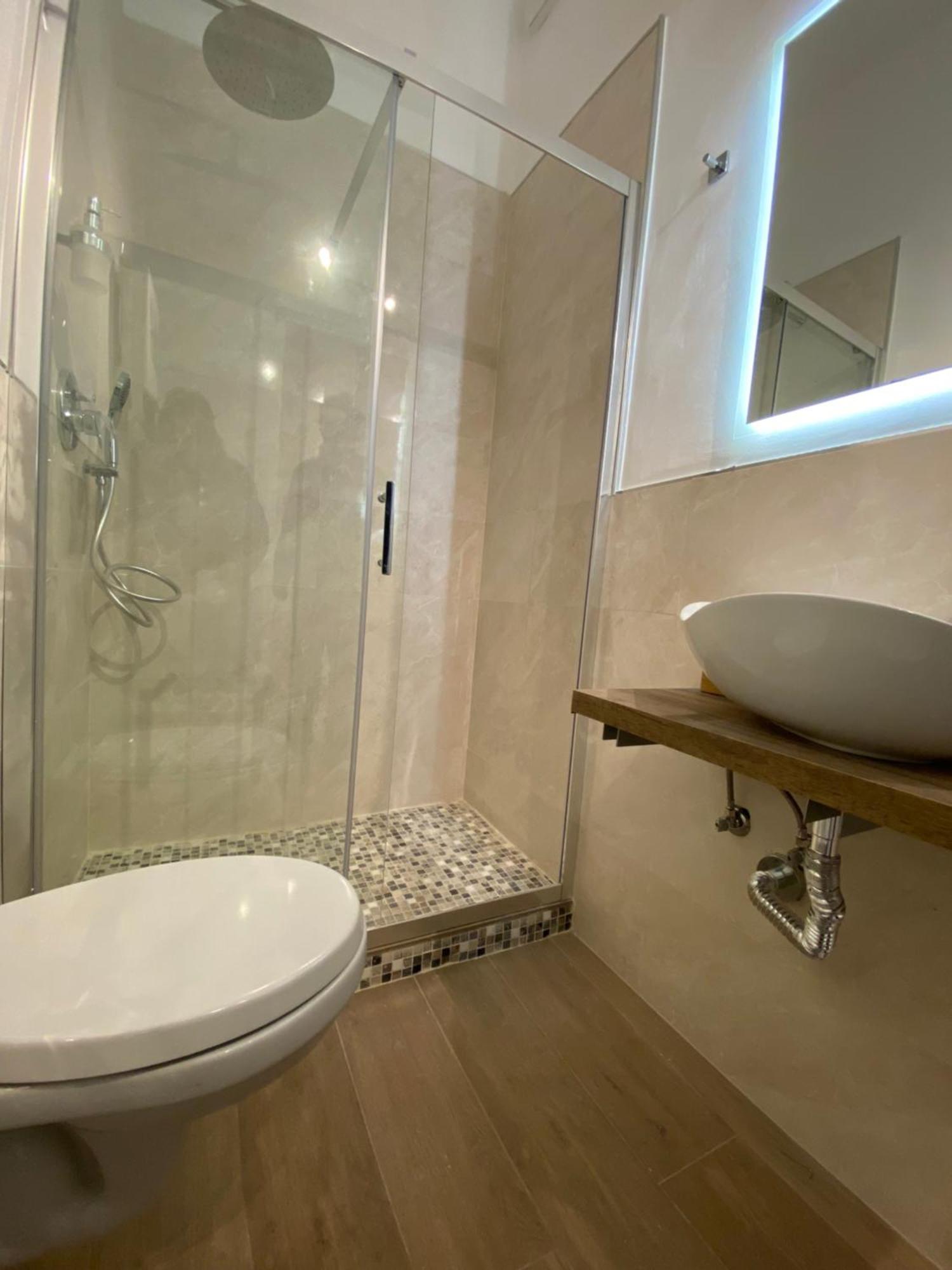 Conte Cavour Apartment Бари Екстериор снимка